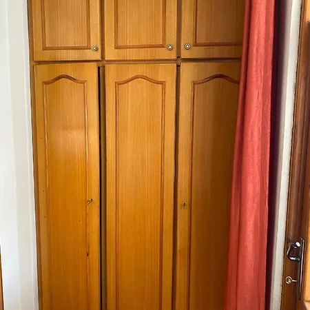 Merkezde Sahil Bandinda Bahriye Ucok Yaninda 3+1 Daire Appartamento